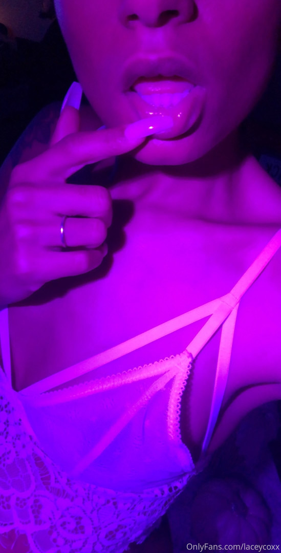 Photo by laceycoxx published on June 16,2023 19:43:10 - BestThots