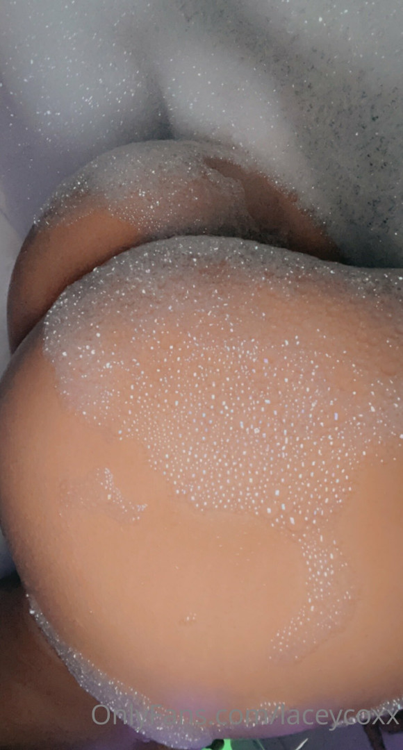 Photo by laceycoxx published on June 16,2023 19:43:26 - BestThots