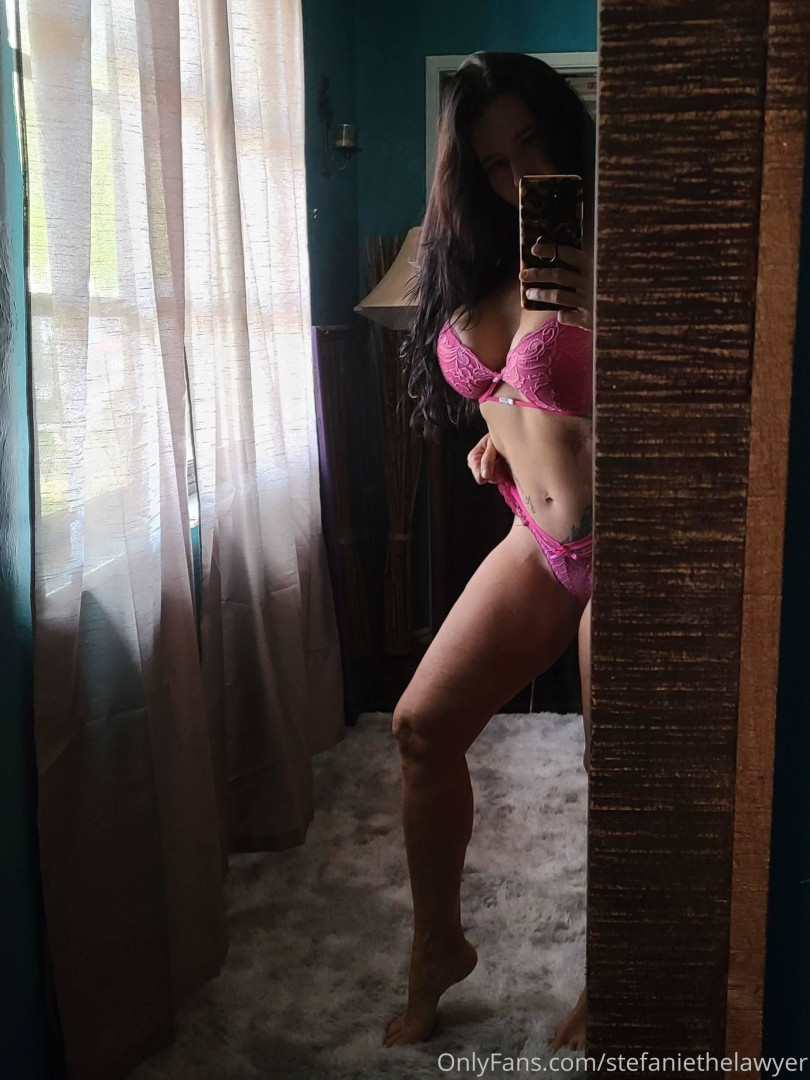 Photo by stefaniethelawyer published on May 17,2023 15:26:50 - BestThots