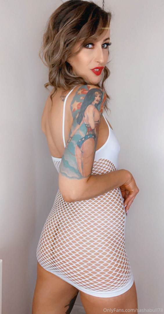 Photo by sashabull78 published on October 17,2023 06:34:54 - BestThots