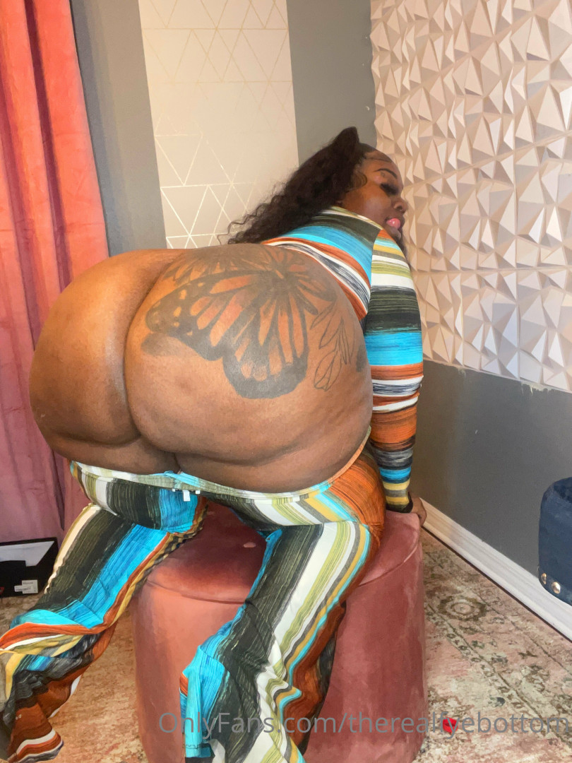 Photo by therealfyebottom published on October 25,2023 00:36:56 - BestThots