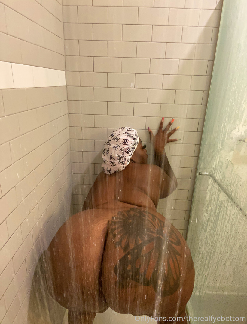 Photo by therealfyebottom published on October 25,2023 00:37:51 - BestThots