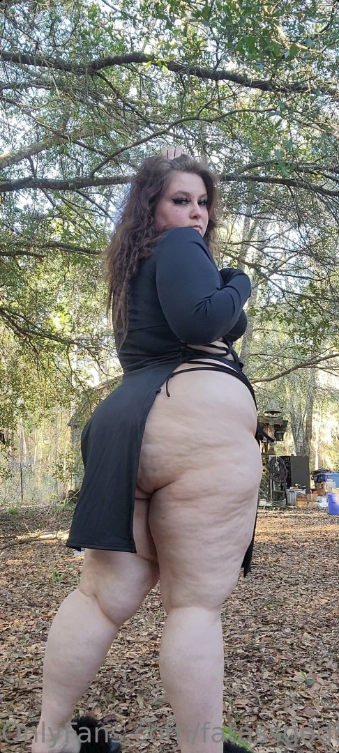 Photo by fatassgoddessfree published on July 28,2023 00:57:20 - BestThots