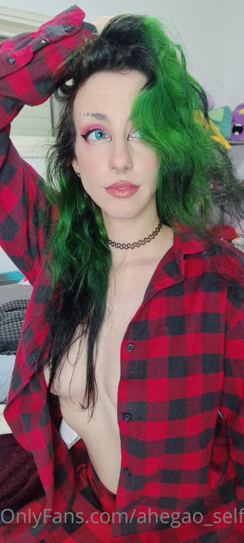 Photo by ahegao_self published on November 19,2023 23:05:08 - BestThots