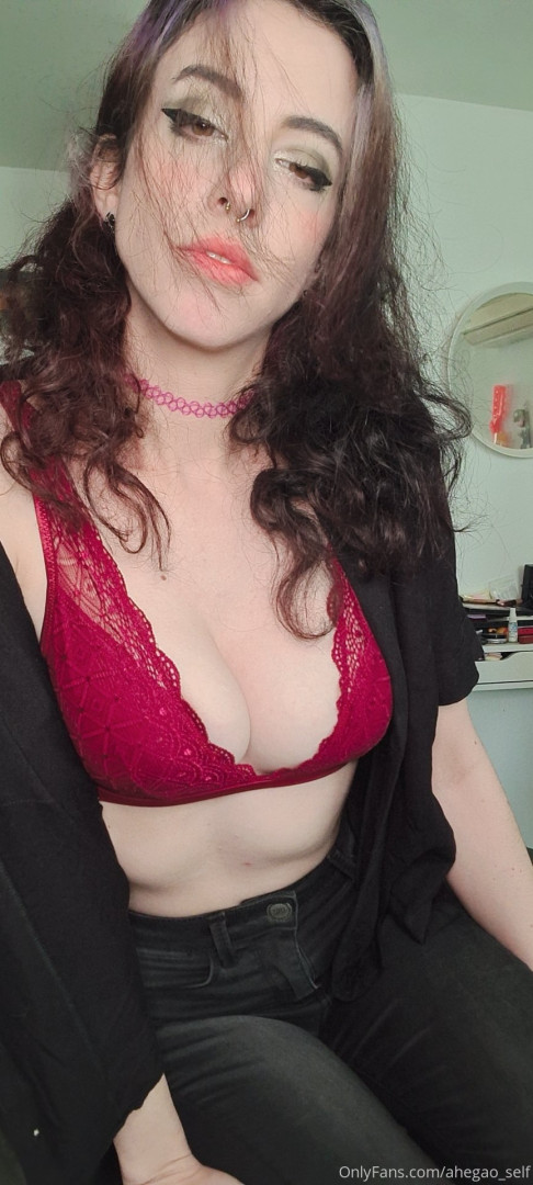 Photo by ahegao_self published on November 19,2023 23:06:18 - BestThots