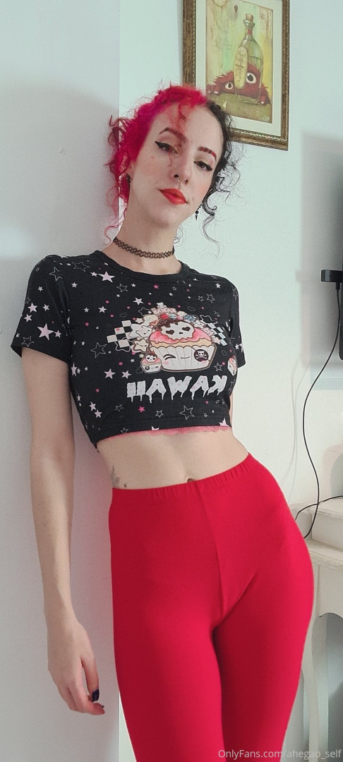 Photo by ahegao_self published on November 19,2023 23:06:32 - BestThots