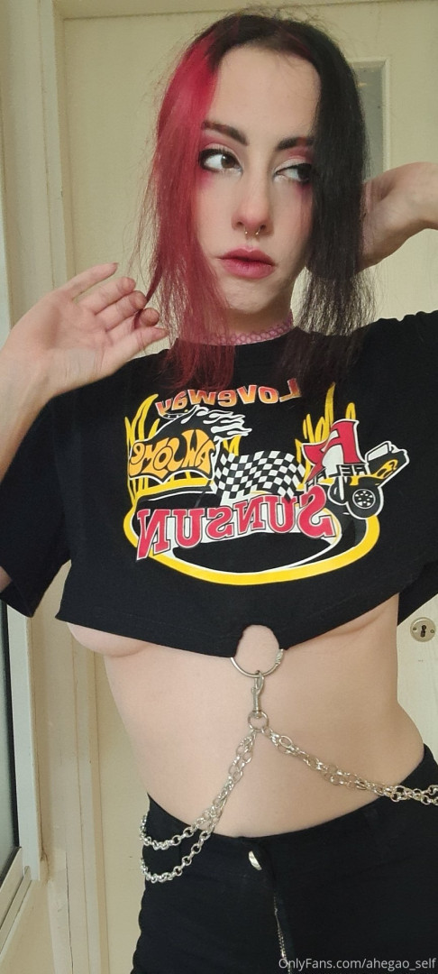 Photo by ahegao_self published on November 19,2023 23:06:51 - BestThots