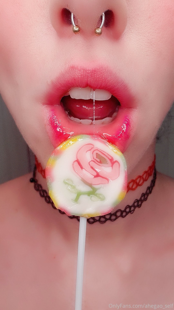 Photo by ahegao_self published on November 19,2023 23:07:32 - BestThots