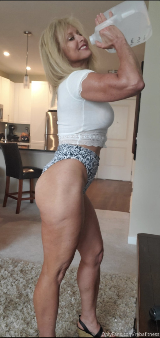 Photo by rebafitness published on June 22,2023 16:32:33 - BestThots