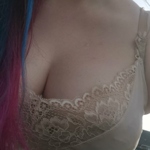 gwendollpeach #2047803