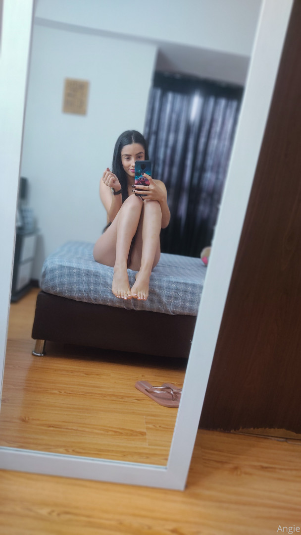 Photo by angieefeet published on November 21,2023 15:04:20 - BestThots