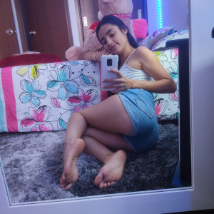 angieefeet #8479995