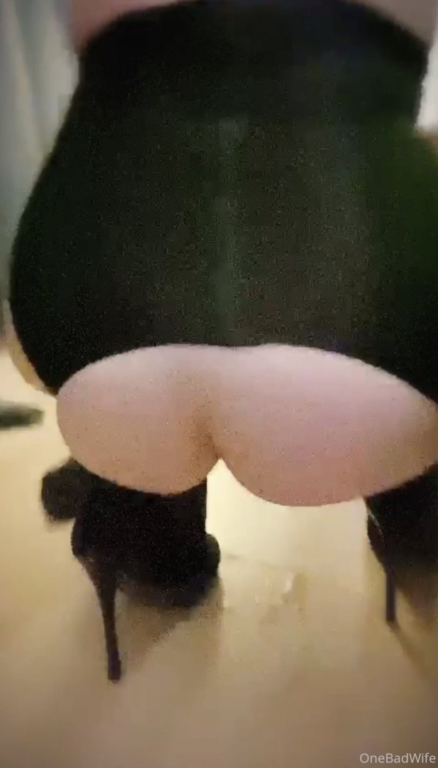 Photo by onebadwifefree published on October 16,2023 12:07:35 - BestThots