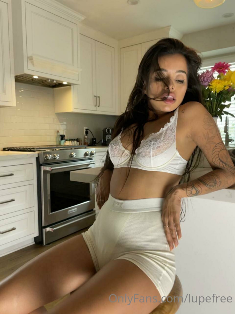 Photo by lupefree published on July 7,2023 23:57:14 - BestThots
