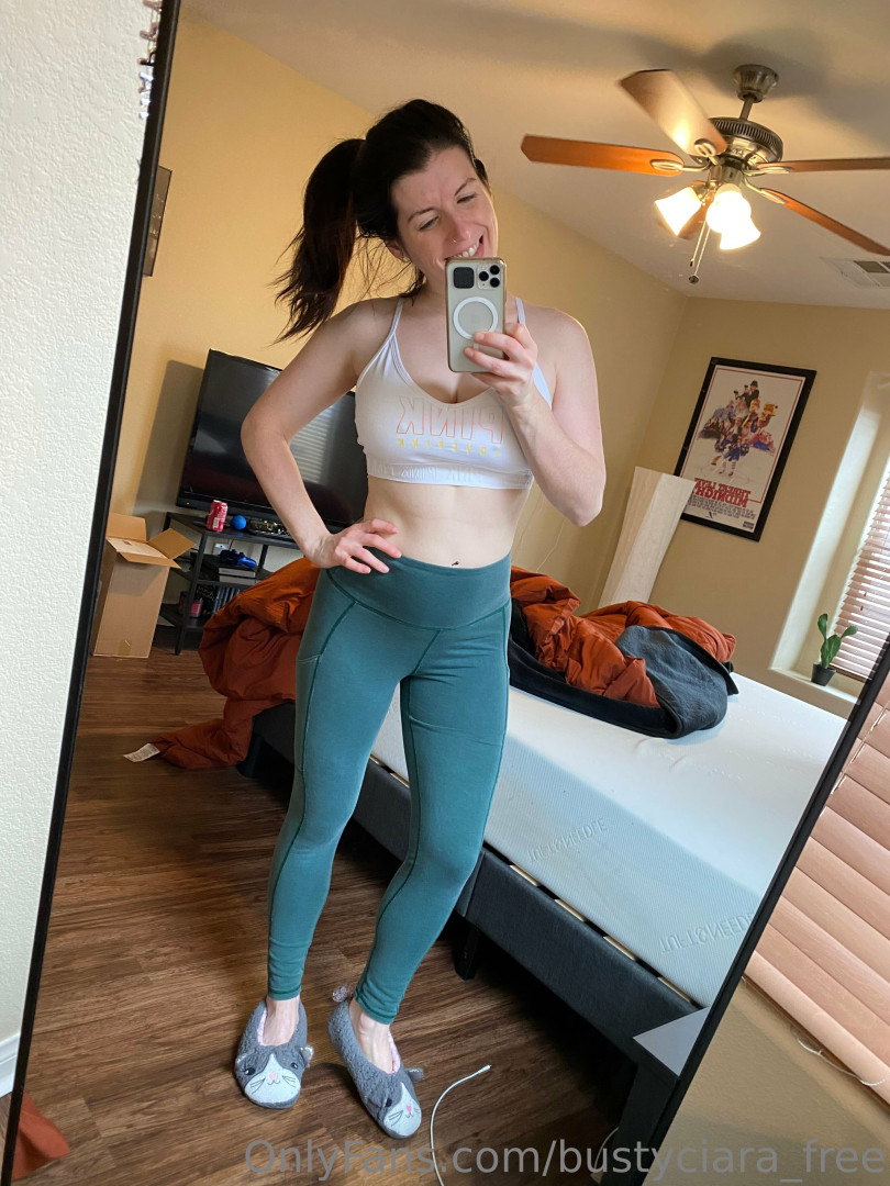 Photo by bustyciara_free published on July 26,2023 18:23:34 - BestThots