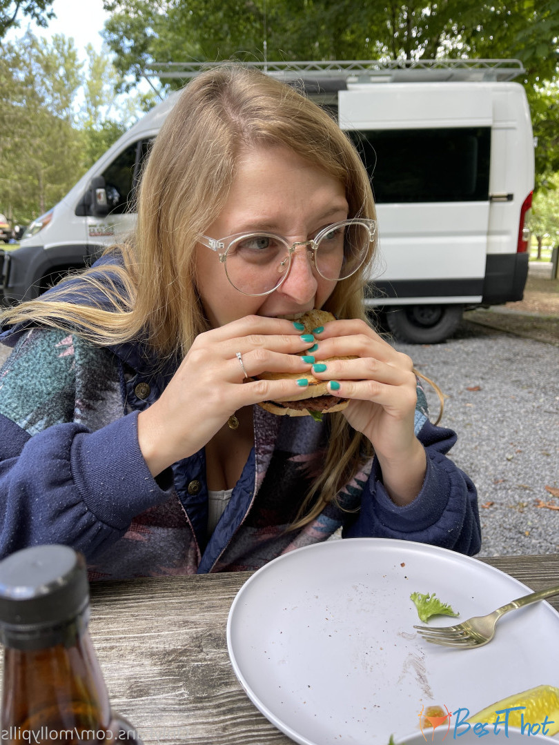 Photo by mollypills published on December 19,2024 09:06:53 - BestThots