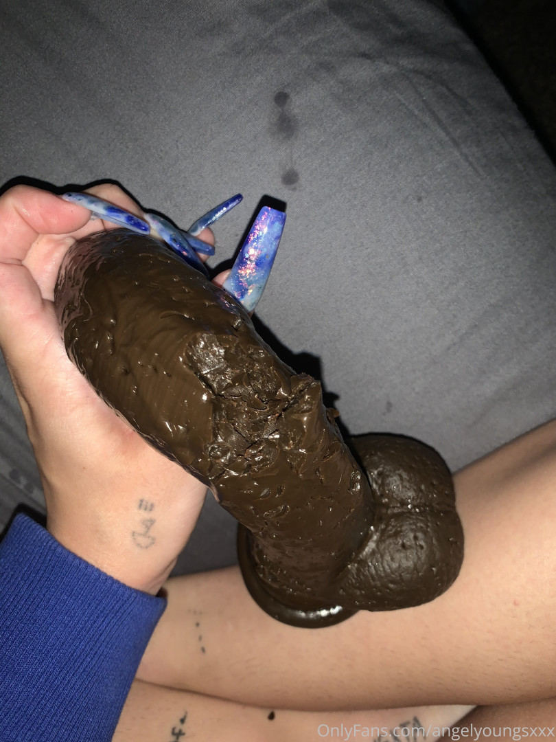 Photo by angelyoungsxxx published on June 11,2023 13:46:06 - BestThots