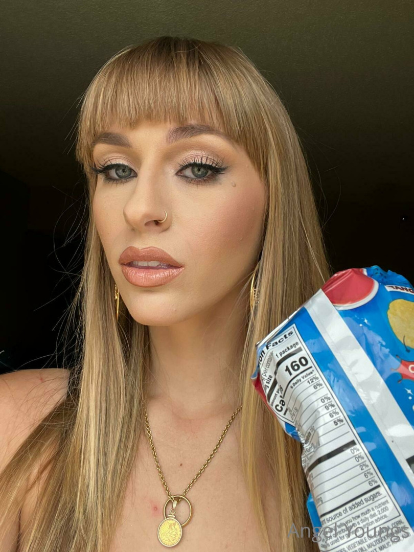 Photo by angelyoungsxxx published on June 11,2023 13:49:07 - BestThots