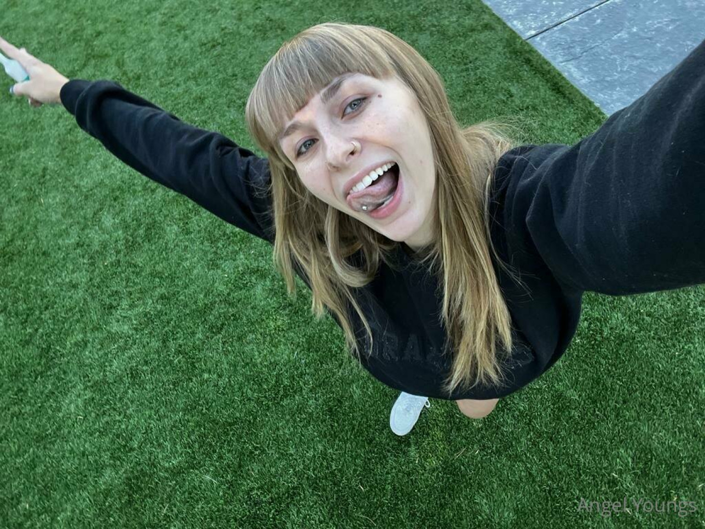 Photo by angelyoungsxxx published on June 11,2023 13:53:44 - BestThots