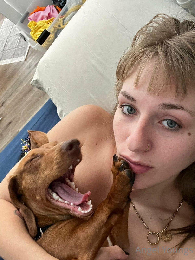 Photo by angelyoungsxxx published on June 11,2023 13:54:29 - BestThots