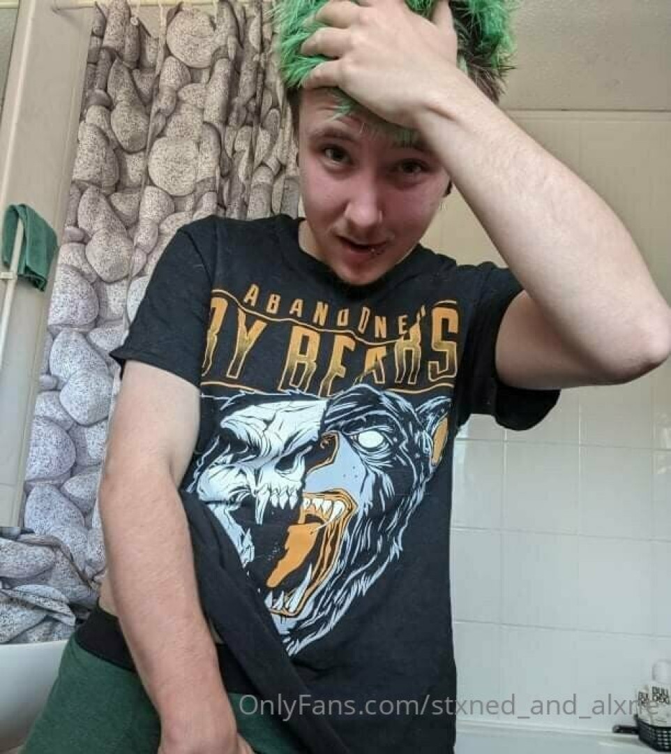 Photo by stxned_and_alxne published on May 17,2023 13:36:39 - BestThots