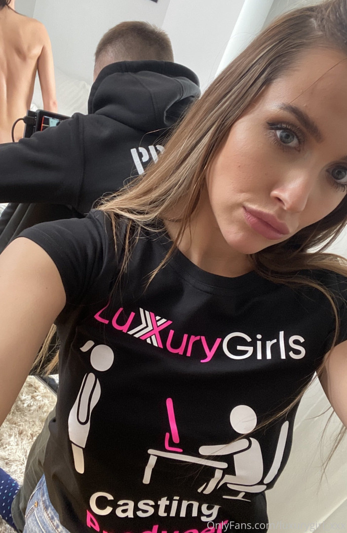 Photo by luxurygirl_xxx published on August 24,2023 16:38:19 - BestThots