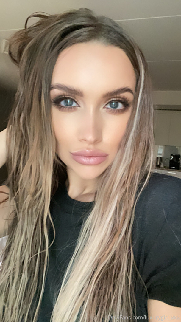 Photo by luxurygirl_xxx published on August 24,2023 16:55:40 - BestThots