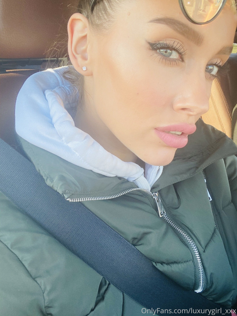 Photo by luxurygirl_xxx published on August 24,2023 17:01:53 - BestThots