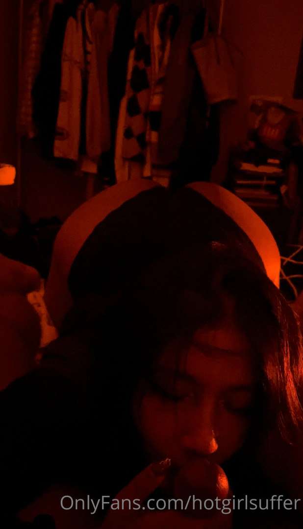 Photo by hotgirlsuffer published on October 11,2023 06:05:18 - BestThots
