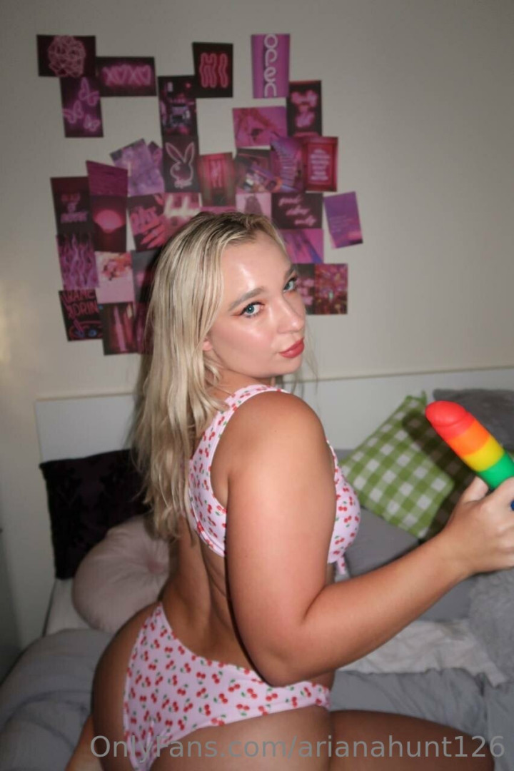 Photo by arianahunt126 published on November 24,2023 18:10:12 - BestThots