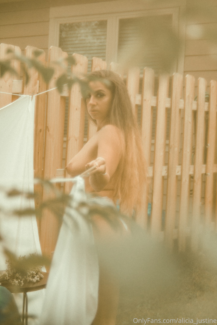 Photo by alicia_justine published on June 22,2023 03:37:48 - BestThots