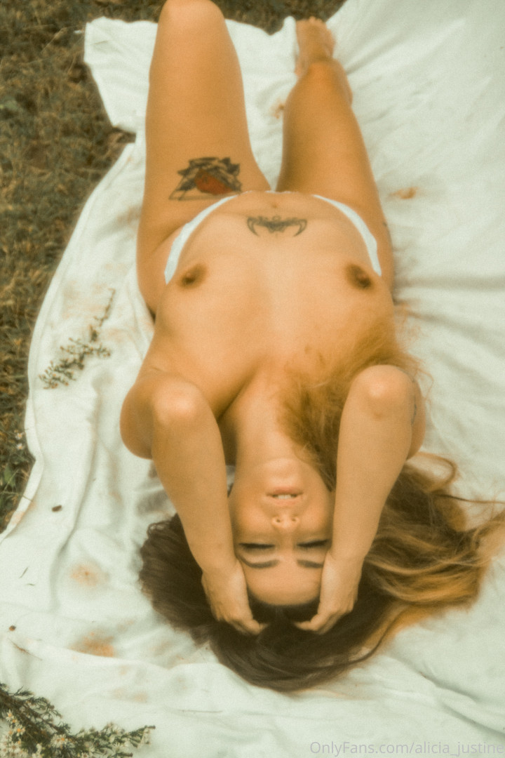 Photo by alicia_justine published on June 22,2023 03:45:46 - BestThots