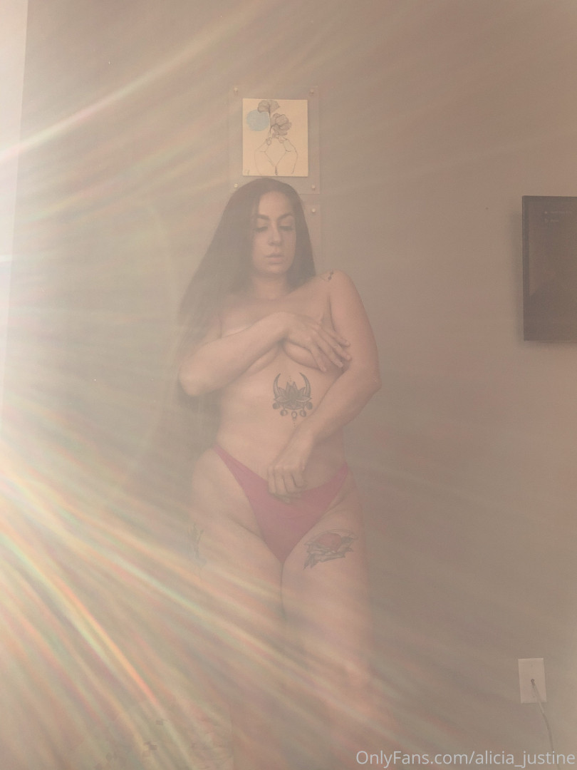 Photo by alicia_justine published on June 22,2023 04:08:17 - BestThots
