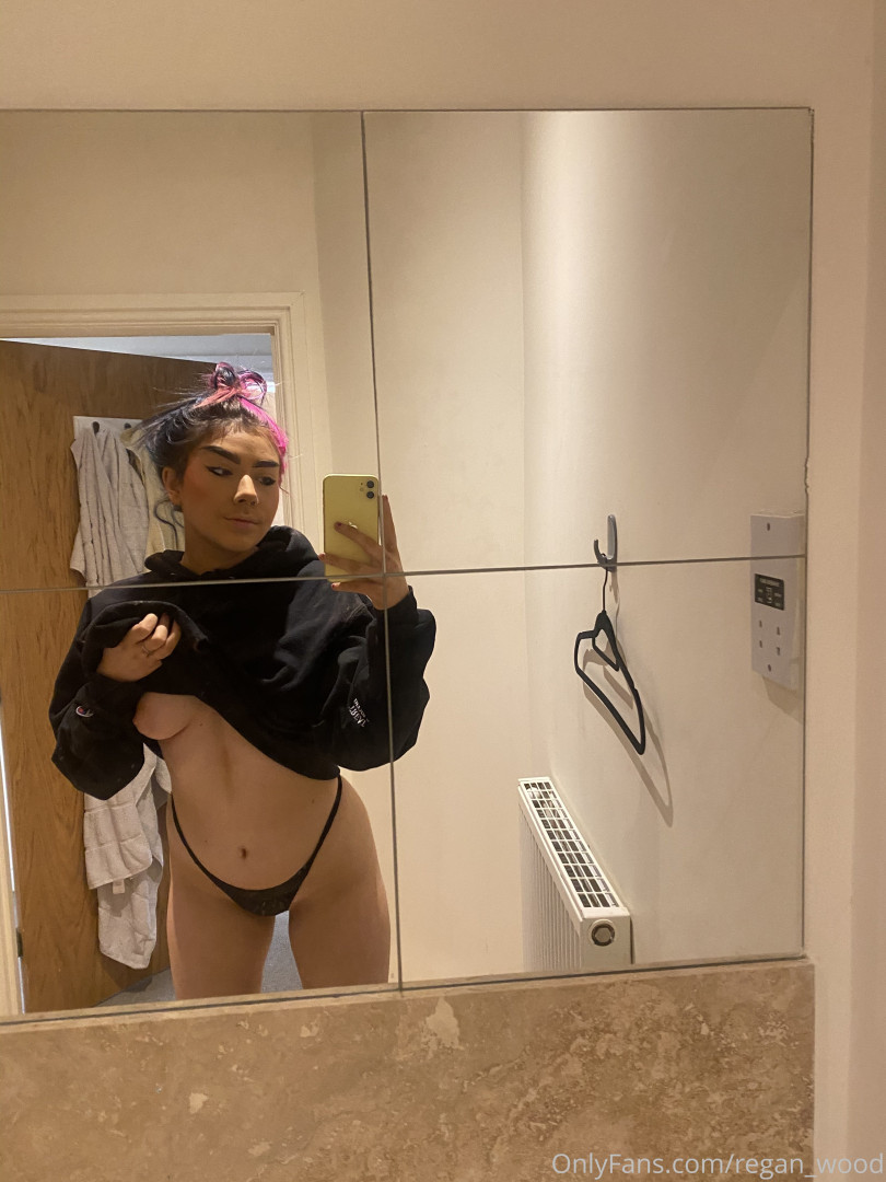 Photo by ghostzgirl published on October 16,2023 04:18:43 - BestThots