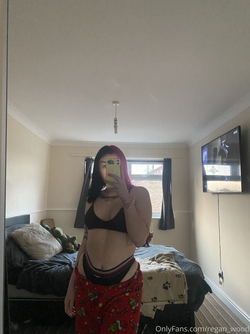 Photo by ghostzgirl published on October 16,2023 10:56:34 - BestThots