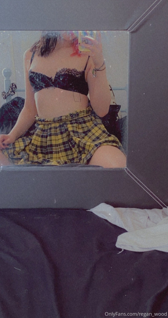 Photo by ghostzgirl published on October 16,2023 10:59:17 - BestThots
