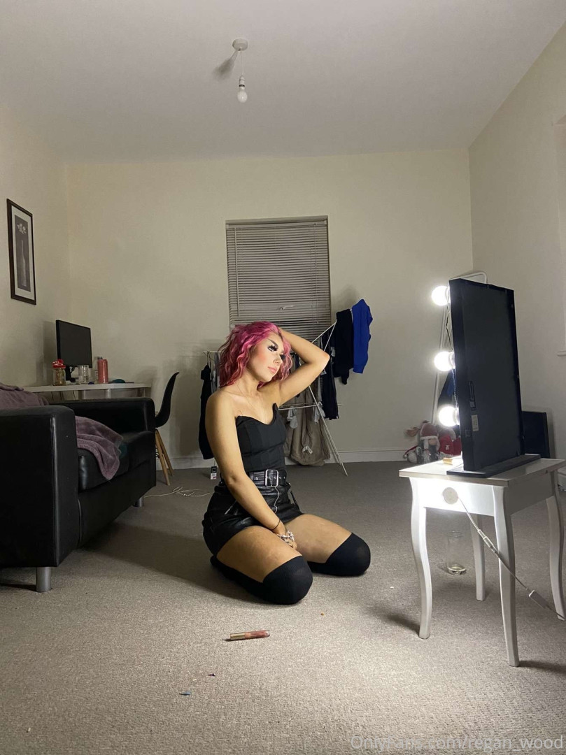 Photo by ghostzgirl published on October 16,2023 11:07:05 - BestThots