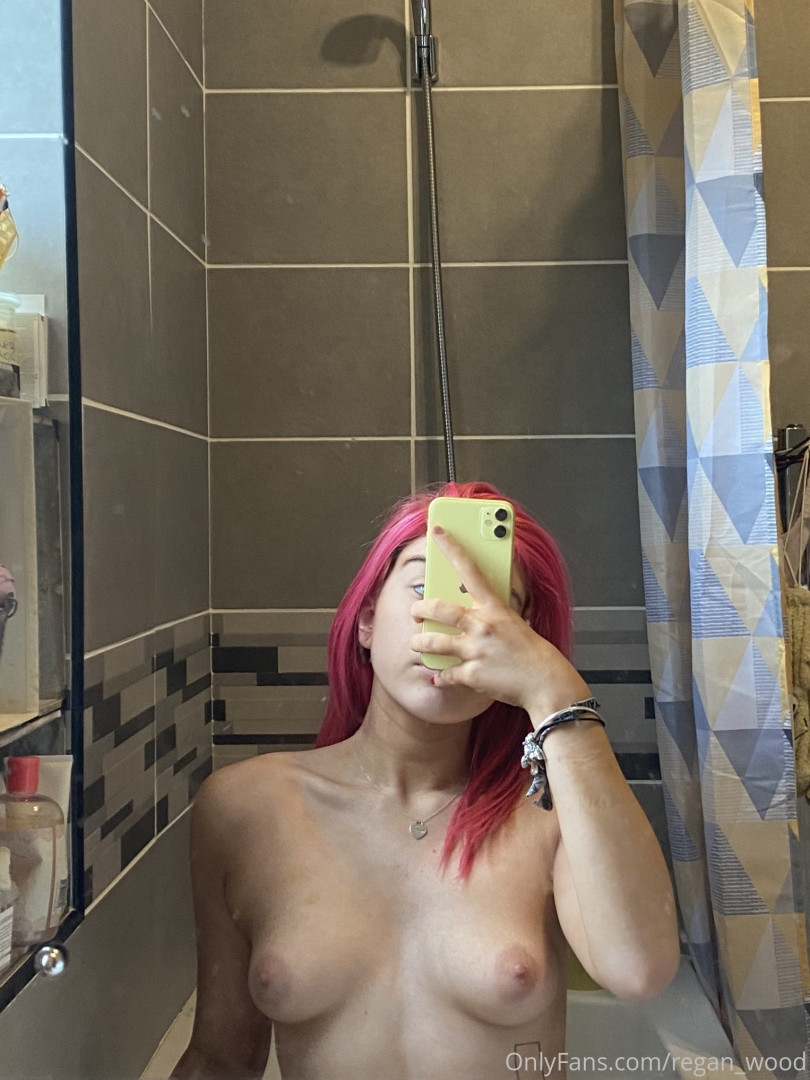 Photo by ghostzgirl published on October 16,2023 11:15:28 - BestThots