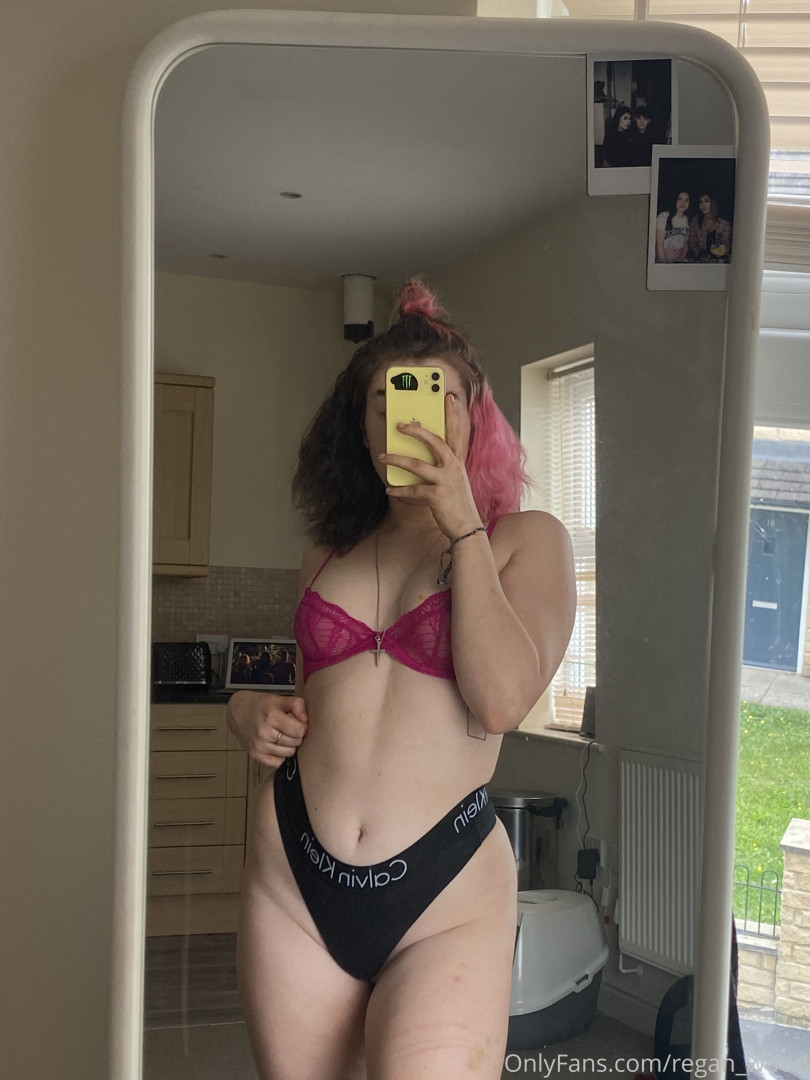 Photo by ghostzgirl published on October 16,2023 11:18:09 - BestThots