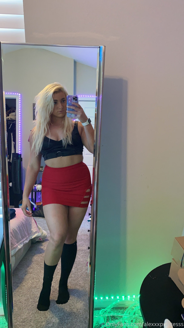 Photo by alexxxprincesss published on June 22,2023 05:07:05 - BestThots