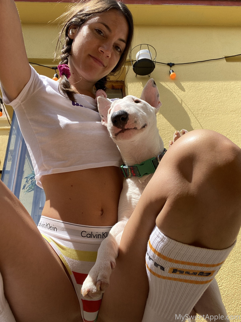 Photo by mysweetapple published on October 16,2023 19:49:23 - BestThots