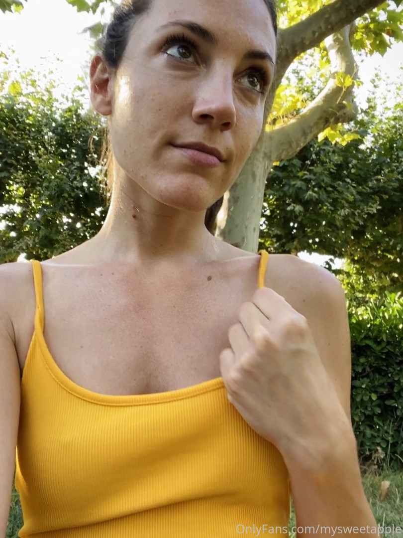 Photo by mysweetapple published on October 16,2023 19:51:29 - BestThots