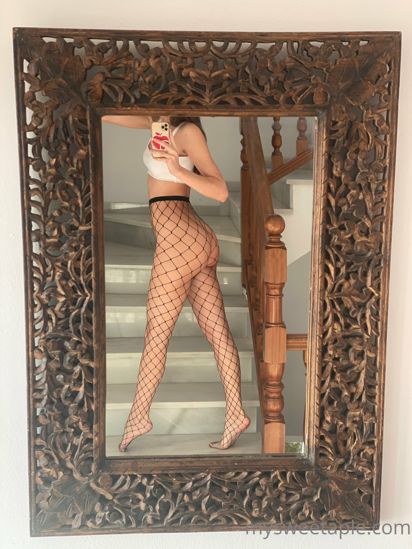 Photo by mysweetapple published on October 16,2023 20:03:41 - BestThots