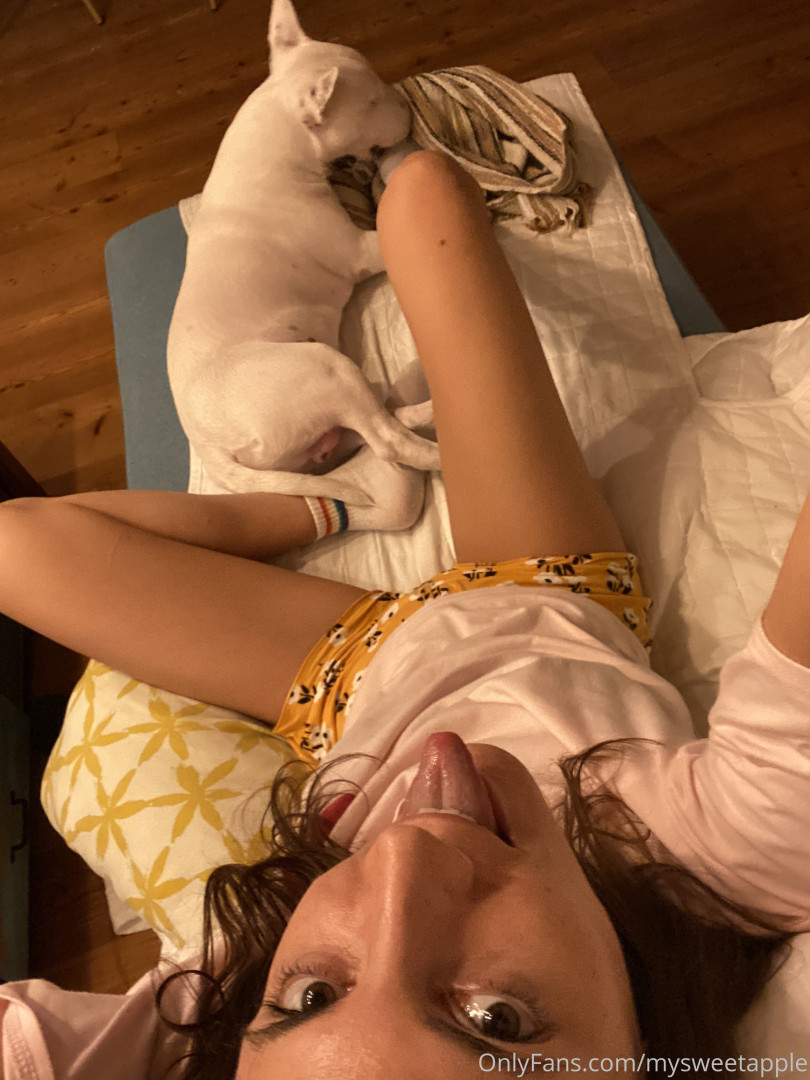 Photo by mysweetapple published on October 16,2023 20:08:45 - BestThots