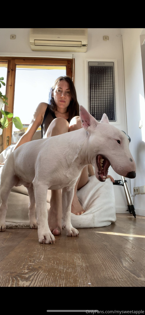 Photo by mysweetapple published on October 16,2023 20:21:53 - BestThots