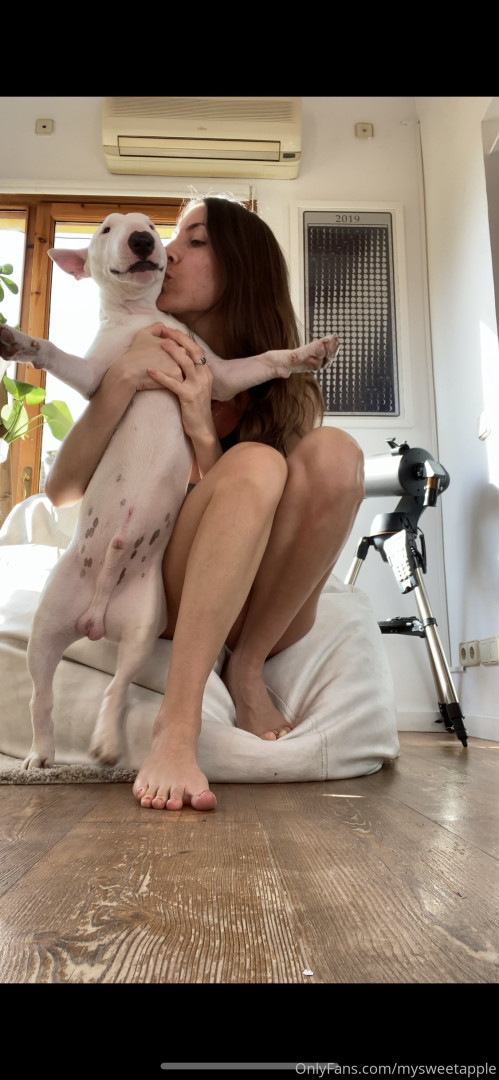 Photo by mysweetapple published on October 16,2023 20:21:59 - BestThots