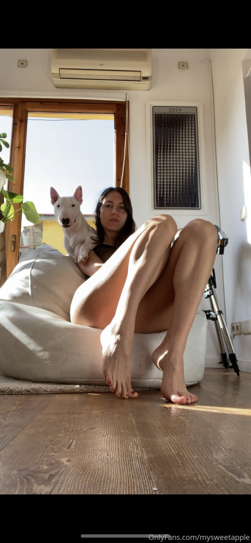 Photo by mysweetapple published on October 16,2023 20:22:48 - BestThots