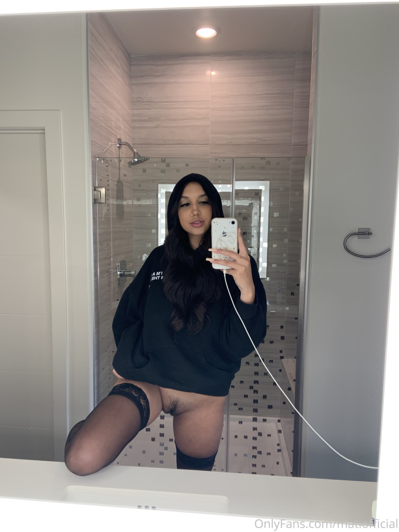 Photo by matiofficial published on August 23,2023 22:38:25 - BestThots