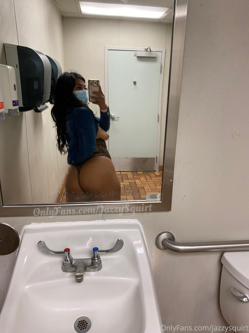 Photo by jazzywetzz published on May 25,2023 02:52:33 - BestThots