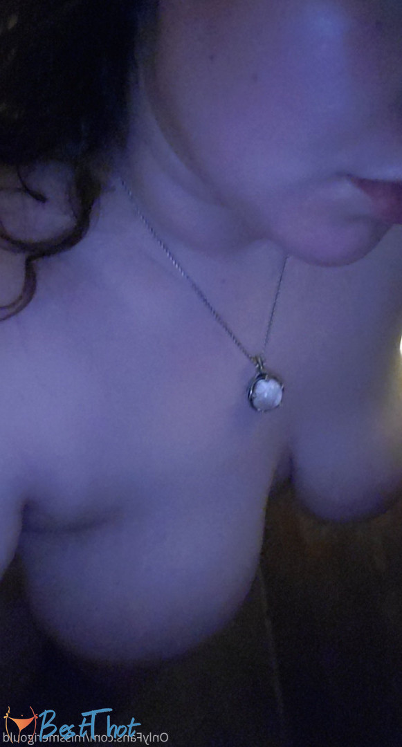 Photo by missmerigould published on December 13,2024 23:06:09 - BestThots